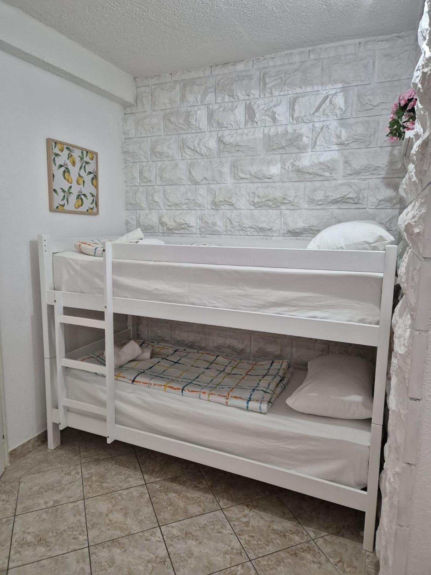 Apartmani Villa Anita 네움 외부 사진